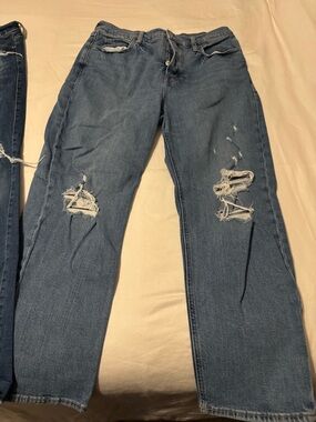 2 pairs of distressed old navy jeans
